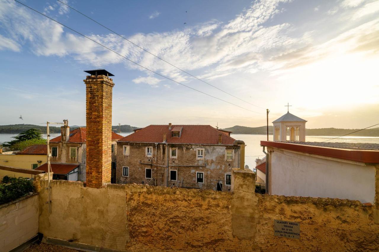 On The Rock Apartments Szybenik Zewnętrze zdjęcie