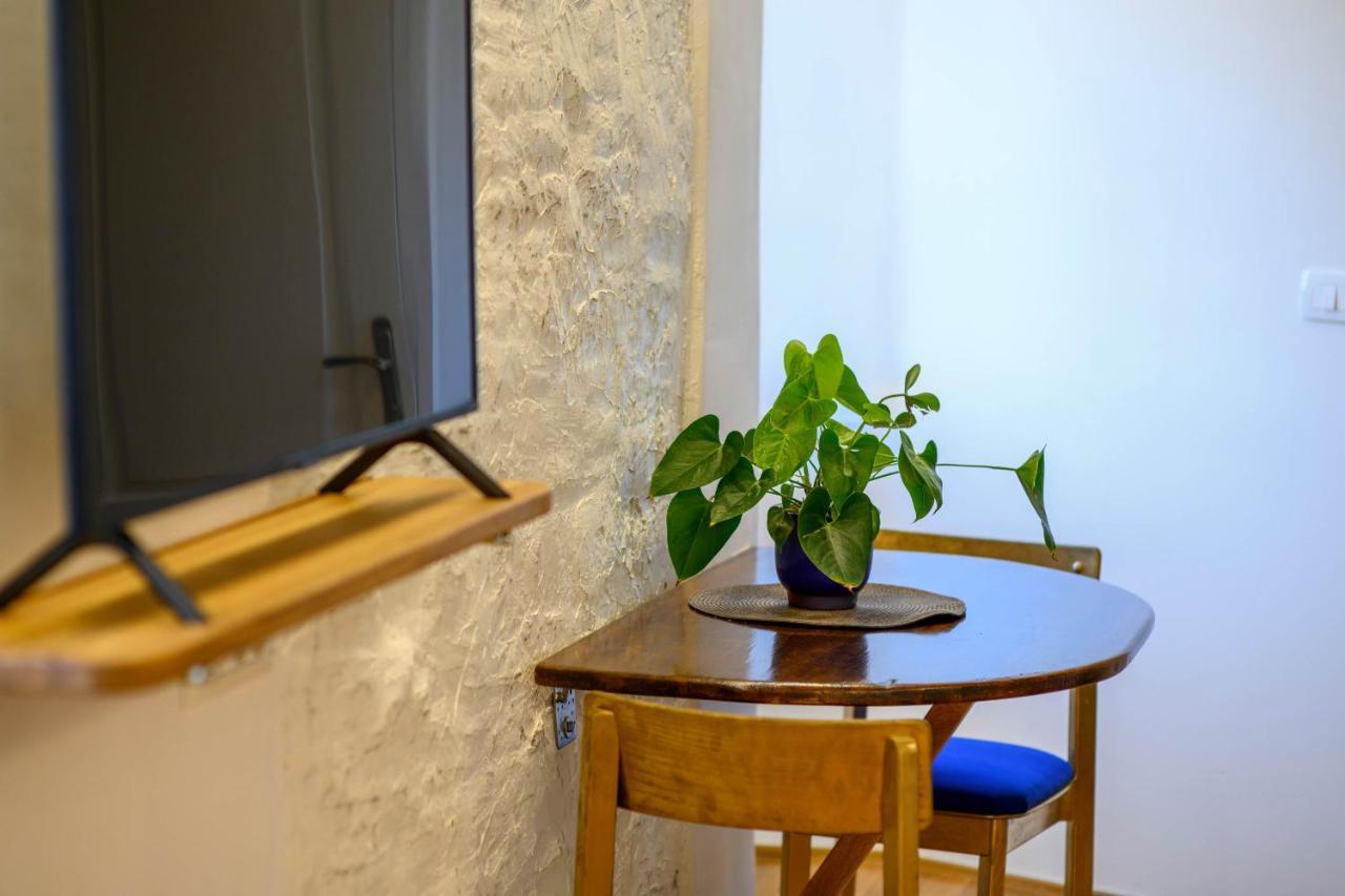 On The Rock Apartments Szybenik Zewnętrze zdjęcie
