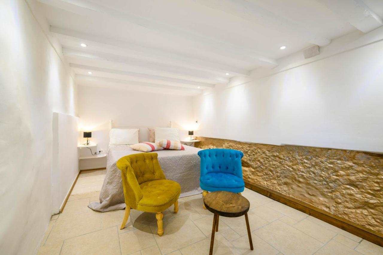 On The Rock Apartments Szybenik Zewnętrze zdjęcie