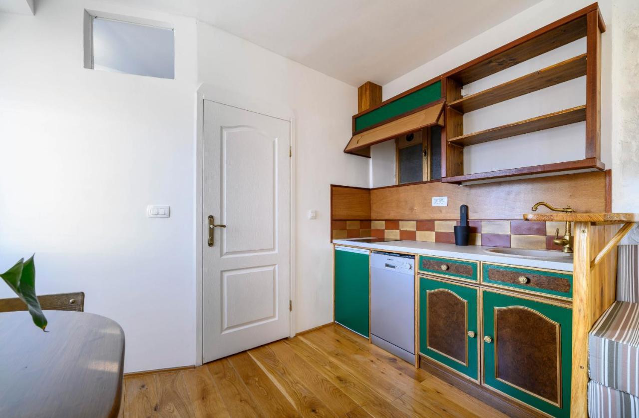On The Rock Apartments Szybenik Zewnętrze zdjęcie