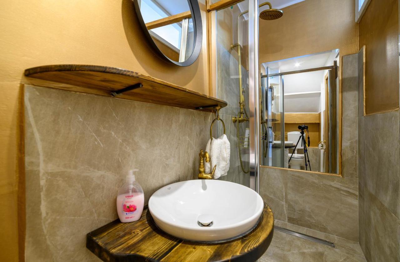 On The Rock Apartments Szybenik Zewnętrze zdjęcie